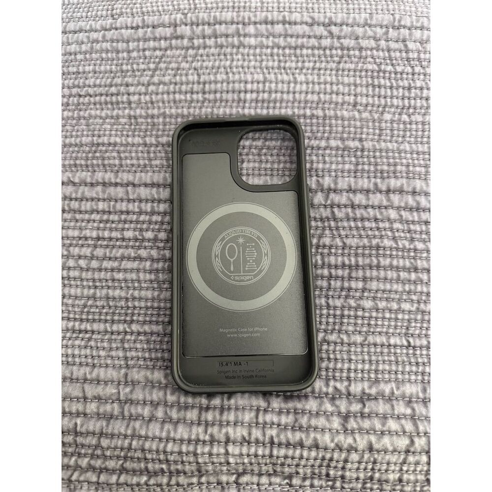 Spigen Mag Armor Case for iPhone 13 Mini Black MagSafe Compatible - Picture 3 of 3